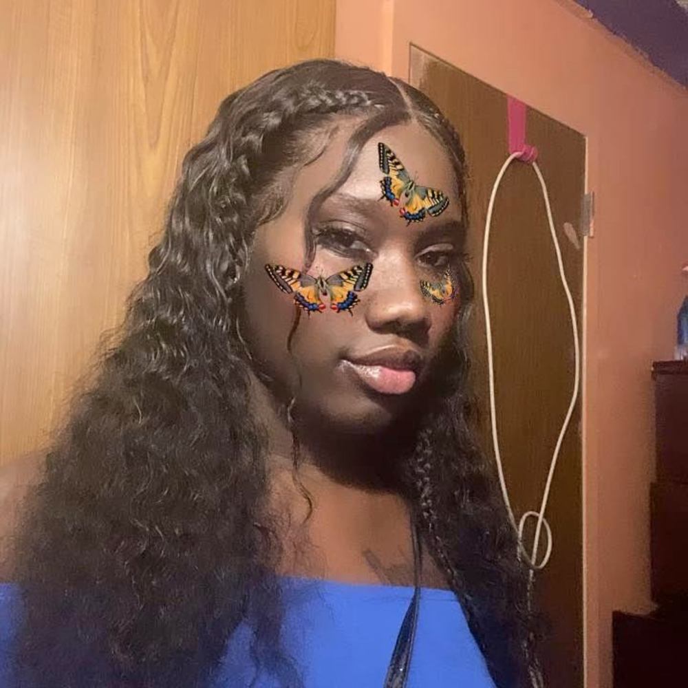 Meet your Posher, Nyshea